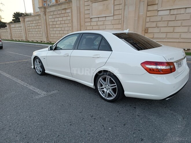 Mercedes E 200 2011, 178,000 km - 1.8 l - Bakı