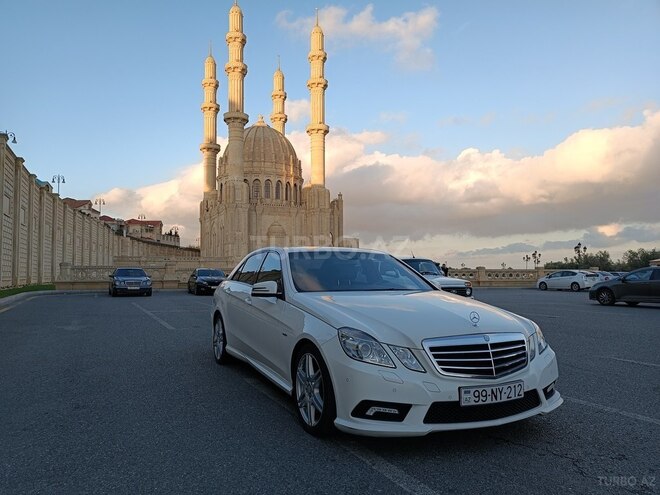 Mercedes E 200 2011, 178,000 km - 1.8 l - Bakı