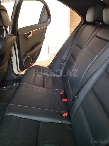 Mercedes C 250 2007, 115,000 km - 2.5 л - Bakı