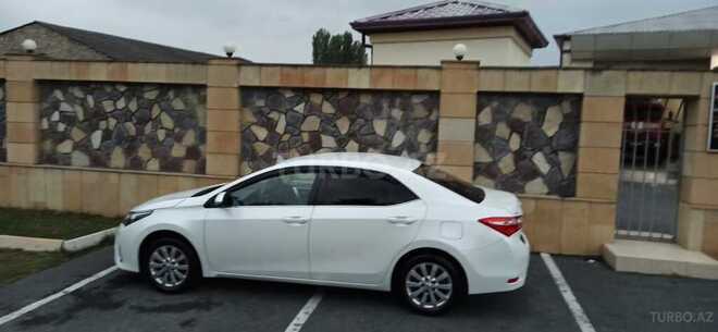 Toyota Corolla 2013, 193,000 km - 1.6 l - Balakən