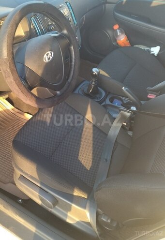 Hyundai i30 2009, 116,750 km - 1.4 l - Bakı