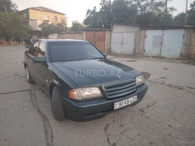 Mercedes C 180 1999, 325,000 km - 1.8 l - Bakı