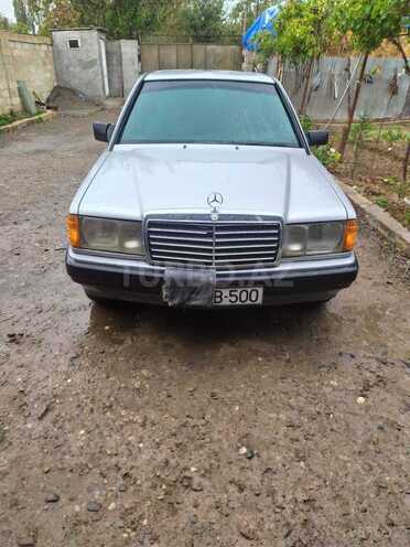 Mercedes 190 1991, 300,000 km - 1.8 л - Beyləqan