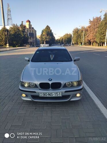 BMW 535 2000, 318,000 km - 3.5 l - Yevlax