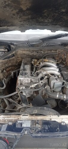 Mercedes E 200 1990, 100,000 km - 2.0 l - Masallı