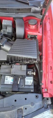 Volkswagen Golf 2000, 245,236 km - 1.6 l - Yevlax