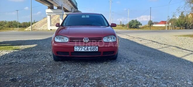 Volkswagen Golf 2000, 245,236 km - 1.6 l - Yevlax