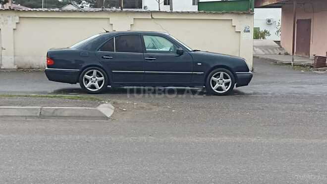 Mercedes E 280 1996, 256,350 km - 2.8 l - Xaçmaz