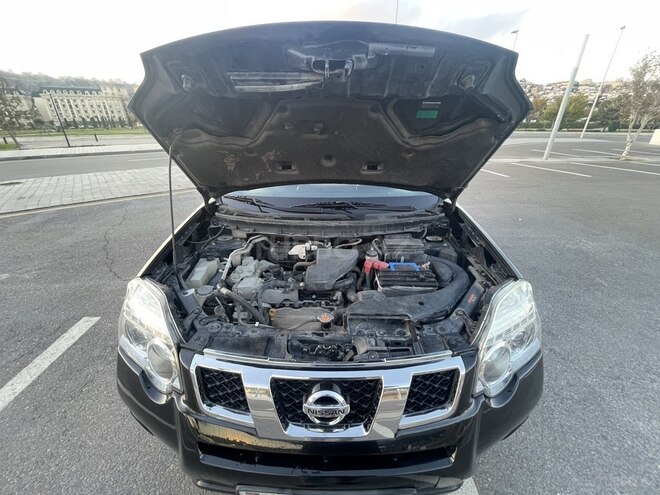 Nissan X-Trail 2013, 270,000 km - 2.5 l - Bakı