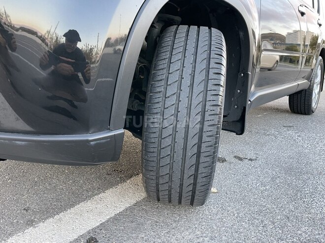 Nissan X-Trail 2013, 270,000 km - 2.5 l - Bakı