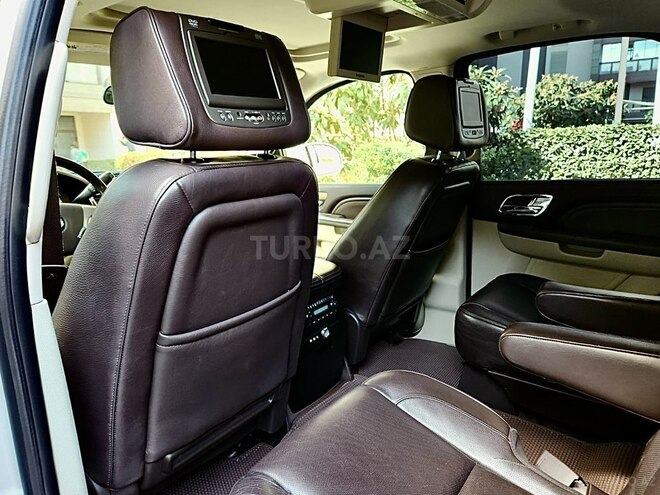 Cadillac Escalade 2013, 95,000 km - 6.2 l - Bakı