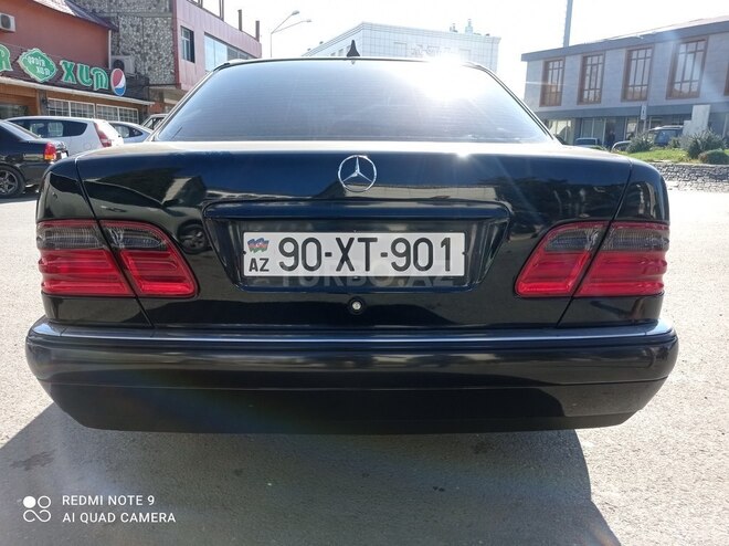 Mercedes E 240 1998, 251,030 km - 2.4 л - Bakı