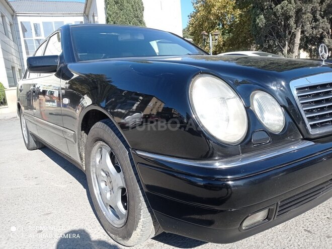 Mercedes E 240 1998, 251,030 km - 2.4 л - Bakı