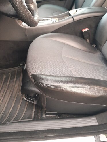 Mercedes E 220 2006, 246,000 km - 2.2 л - Bakı