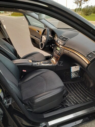 Mercedes E 220 2006, 246,000 km - 2.2 л - Bakı