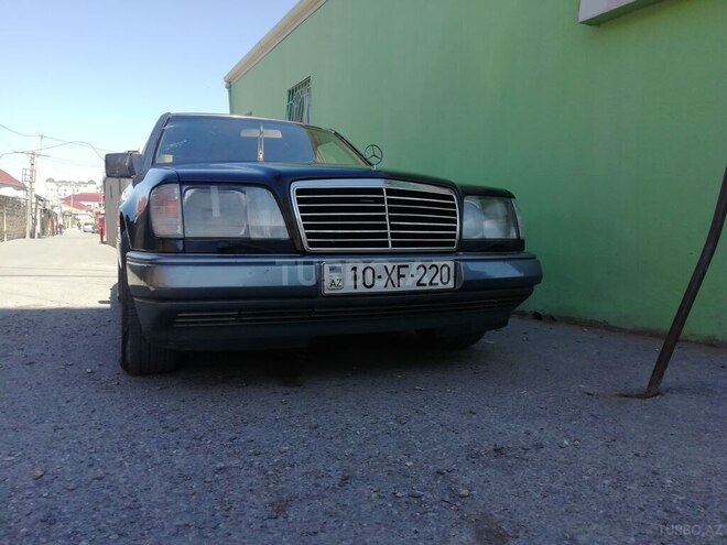 Mercedes E 220 1994, 500,000 km - 2.2 l - Bakı