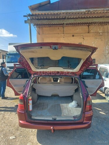 Opel Vectra 1999, 180,000 km - 1.8 l - Gəncə