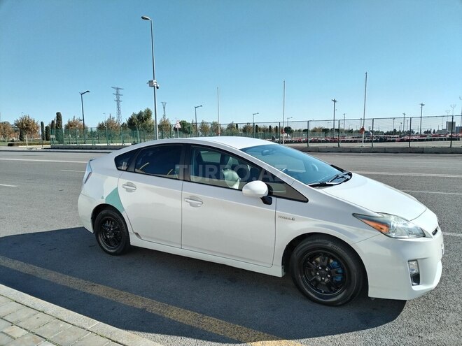 Toyota Prius 2011, 117,517 km - 1.8 l - Bakı
