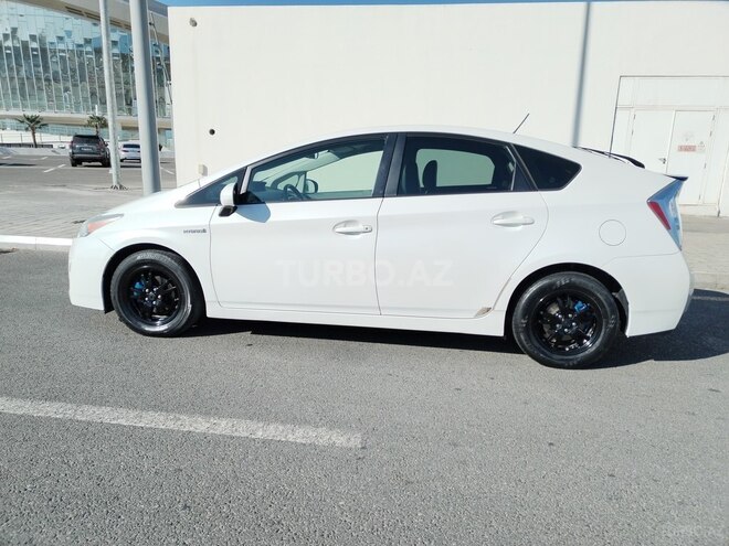 Toyota Prius 2011, 117,517 km - 1.8 l - Bakı