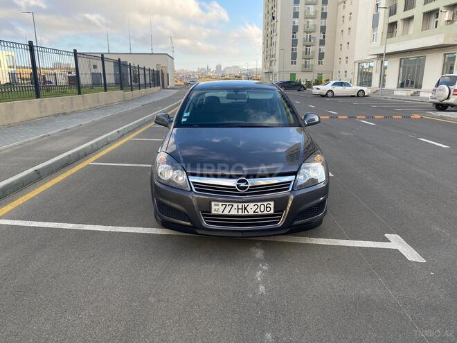 Opel Astra 2010, 109,000 km - 1.3 l - Bakı