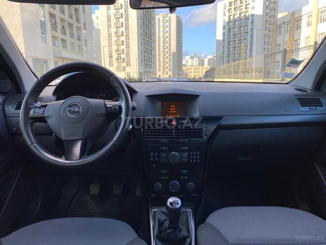 Opel Astra 2010, 109,000 km - 1.3 l - Bakı