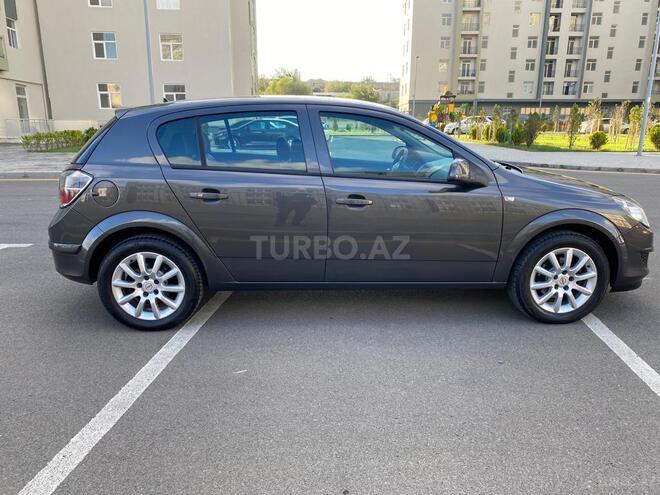 Opel Astra 2010, 109,000 km - 1.3 l - Bakı