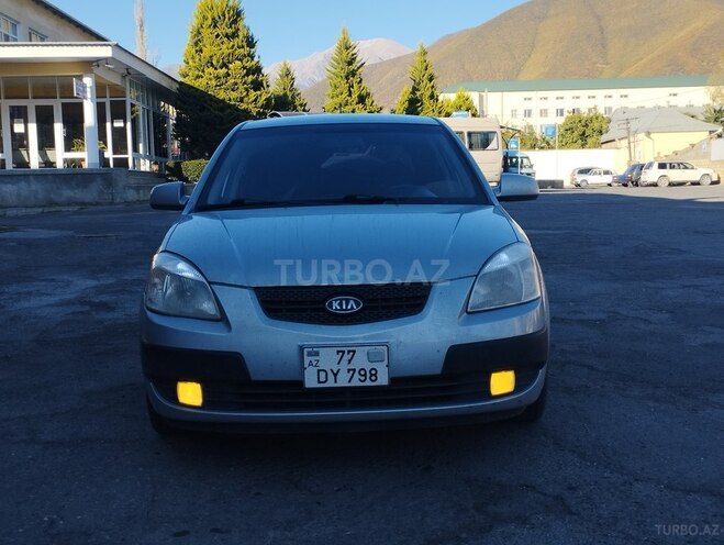 Kia Rio 2005, 214,000 km - 1.5 l - Şəki