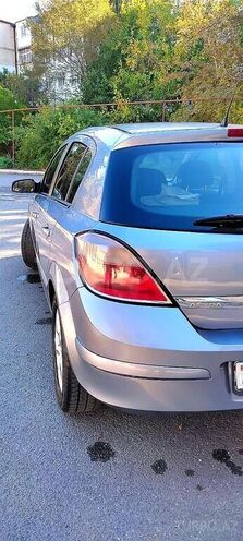 Opel Astra 2006, 160,000 km - 1.3 l - Bakı