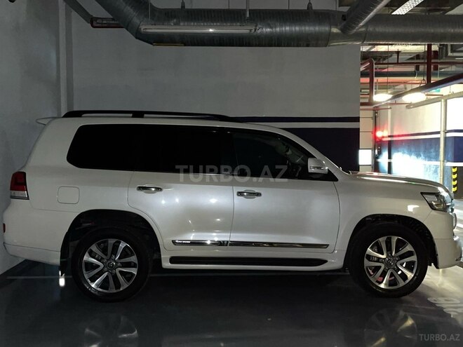 Toyota Land Cruiser 2016, 35,000 km - 4.6 l - Sumqayıt