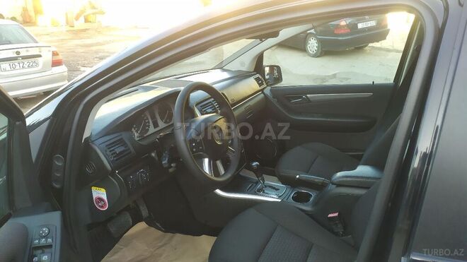 Mercedes B 180 2010, 125,000 km - 1.7 л - Sumqayıt