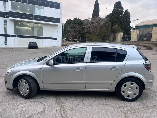 Opel Astra 2008, 170,000 km - 1.4 l - Bakı