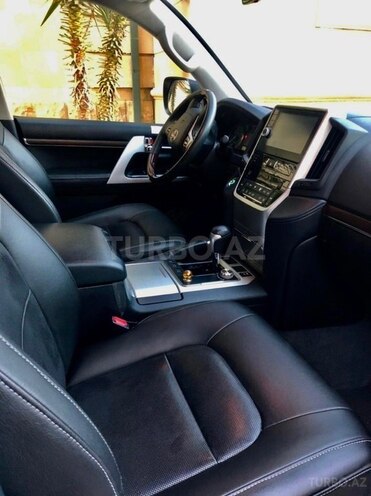 Toyota Land Cruiser 2017, 59,000 km - 4.0 l - Bakı