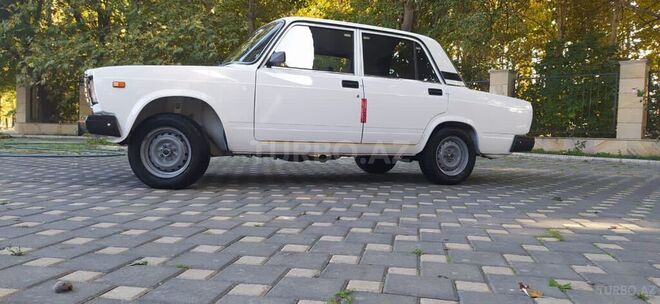 LADA (VAZ) 2107 2012, 107,007 km - 1.6 л - Yevlax