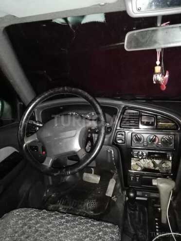 Nissan Pathfinder 1995, 381,785 km - 2.7 l - Xaçmaz