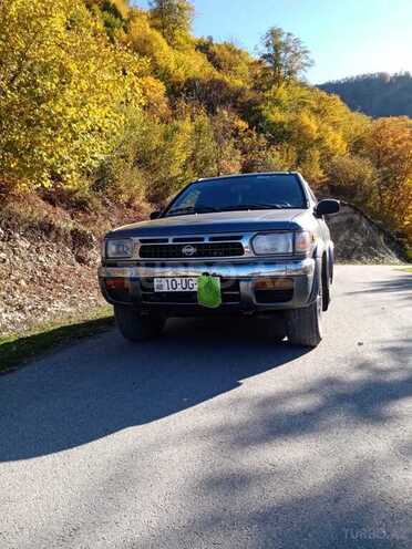 Nissan Pathfinder 1995, 381,785 km - 2.7 l - Xaçmaz
