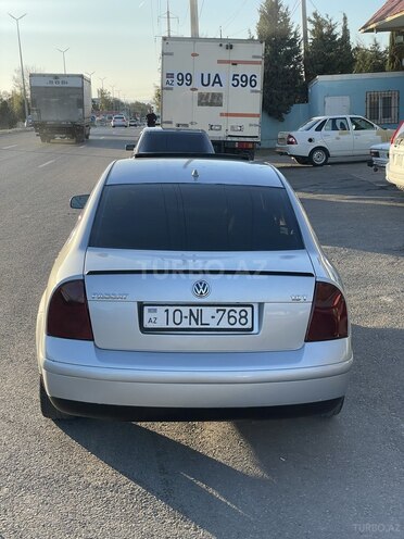 Volkswagen Passat 2001, 195,000 km - 1.8 l - Bakı