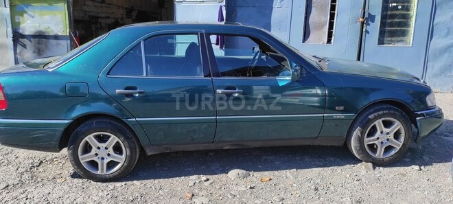 Mercedes C 200 1996, 362,000 km - 2.0 л - Qəbələ