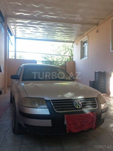 Volkswagen Passat 2002, 323,000 km - 2.0 л - Ağstafa