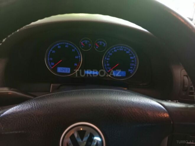 Volkswagen Passat 2002, 323,000 km - 2.0 л - Ağstafa