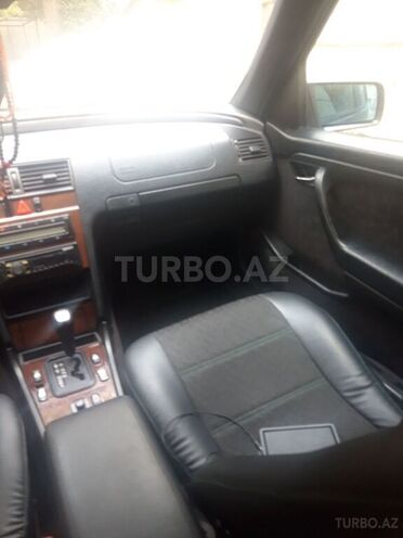 Mercedes C 200 1997, 334,711 km - 2.0 l - Bakı