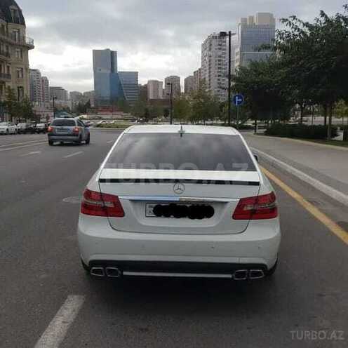 Mercedes E 220 2011, 193,500 km - 2.2 l - Bakı