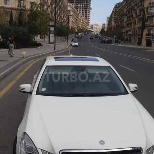 Mercedes E 220 2011, 193,500 km - 2.2 l - Bakı