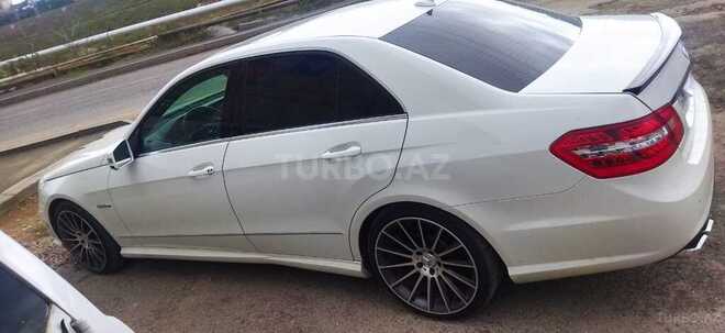 Mercedes E 220 2011, 193,500 km - 2.2 l - Bakı