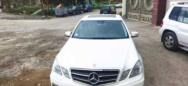 Mercedes E 220 2011, 193,500 km - 2.2 l - Bakı