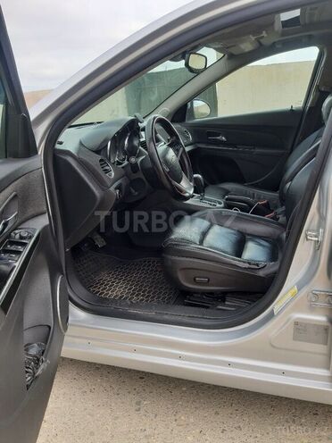 Chevrolet Cruze 2013, 260,896 km - 1.4 l - Bakı