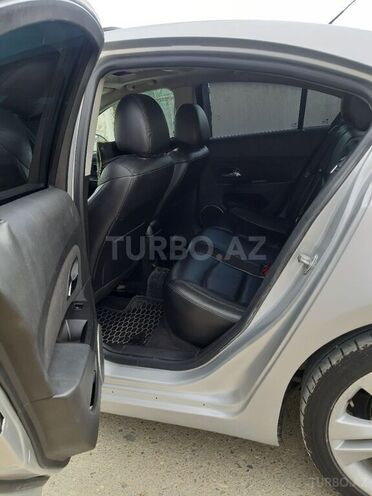 Chevrolet Cruze 2013, 260,896 km - 1.4 l - Bakı