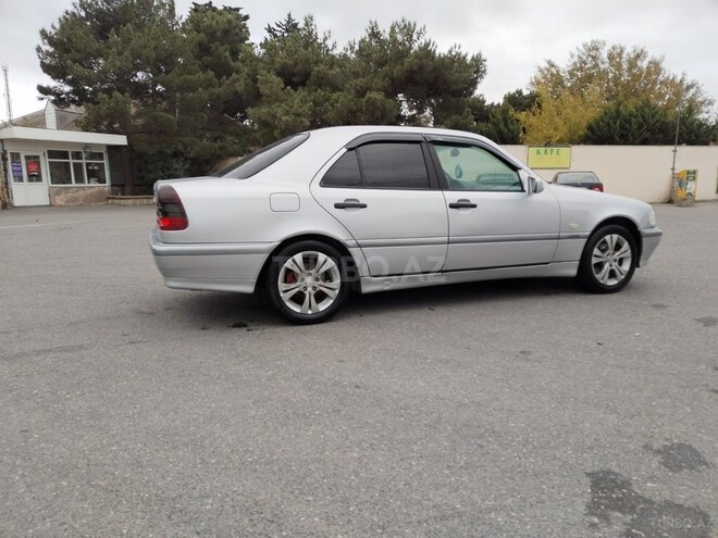 Mercedes C 180 1999, 397,000 km - 1.8 л - Bakı