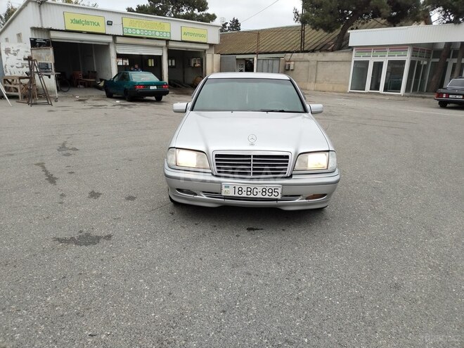 Mercedes C 180 1999, 397,000 km - 1.8 л - Bakı