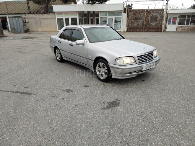 Mercedes C 180 1999, 397,000 km - 1.8 л - Bakı