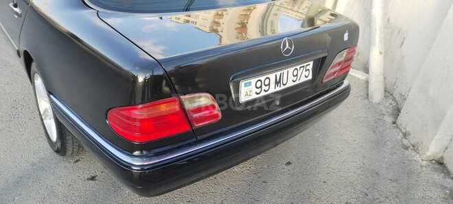 Mercedes E 230 1995, 258,845 km - 2.3 l - Bakı